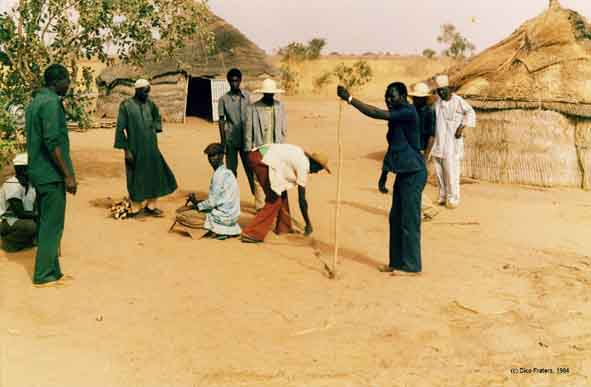 Marking the building location for a straw hut